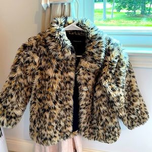Tahari girl’s Faux Fur Leopard Cozy Coat 5/6